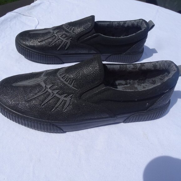 Men's Marvel Brand Batman Shoes Loafer Size 10 Never Worn RARE - Picture 3 of 8